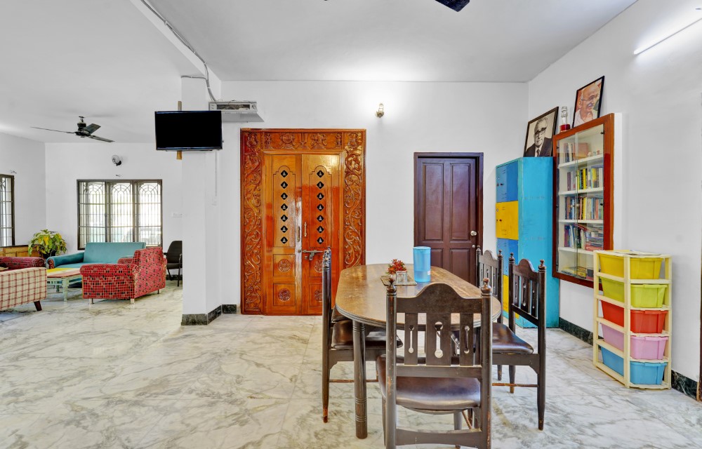 The Perfect Blend: How Hotels Are Redefining Business and Leisure Travel